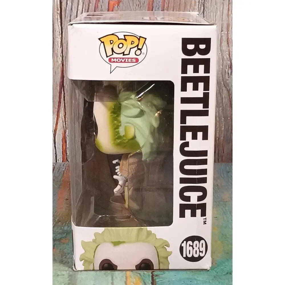 Funko POP! Movies Beetlejuice - BEETLEJUICE - #1689‎ - NEW - Damaged Box